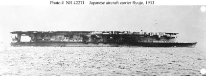 Японский авианосец "Рюхо".