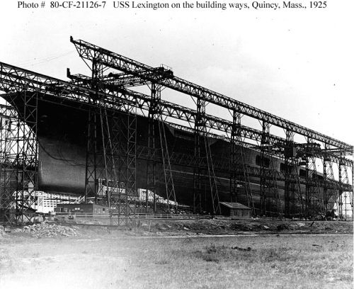 "Lexington" on the building ways at the Fore River 
Shipyard, Quincy, Massachusetts, shortly before her launching, circa late September or early 
October 1925