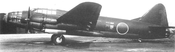Базовый японский торпедоносец-бомбардировщик "Бетти" G4M2