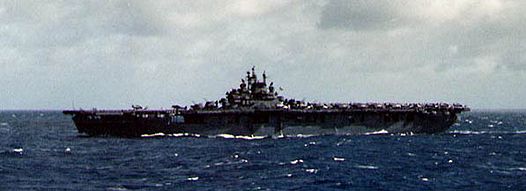 Новый «Лексингтон» (CV-16) во время штурма островов Гильберта, ноябрь 1943 г.