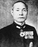 Вице-адмирал Гунити Микава.